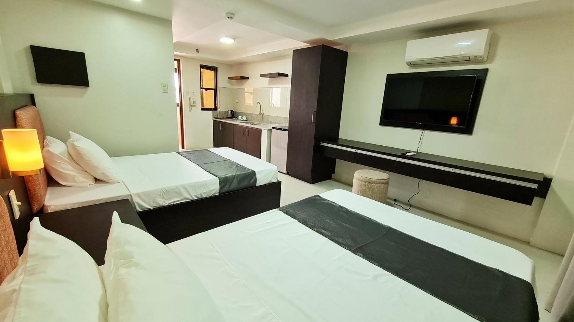 Staycation Hotel San Jose  Exterior foto